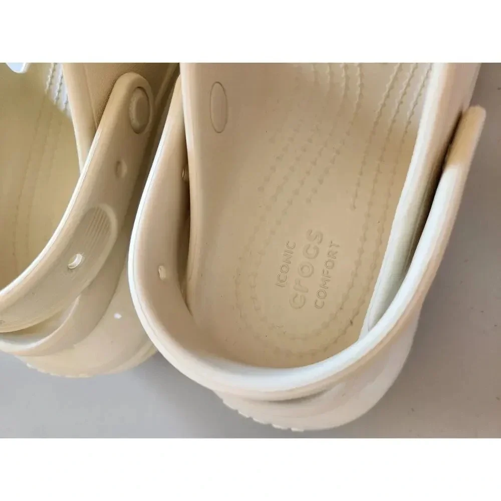 CROCS new mega